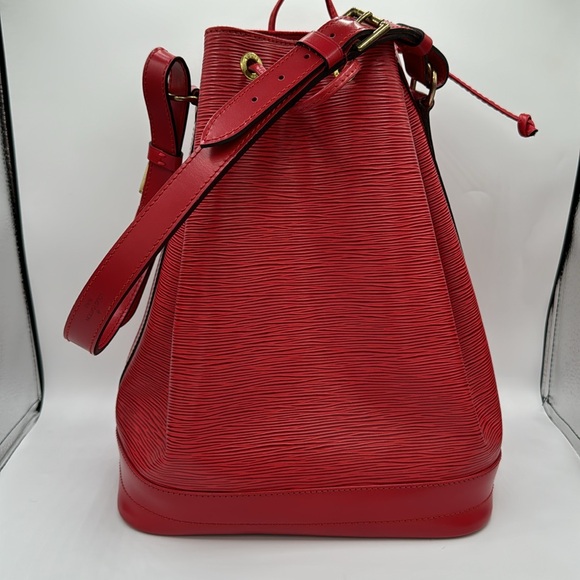 LV🎡Every $100 spent 1/15-1/24 Louis Vuitton Noe GM Red - Picture 4 of 11